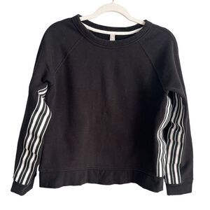 Athleta women’s small black with white accent stripe sweatshirt workout …